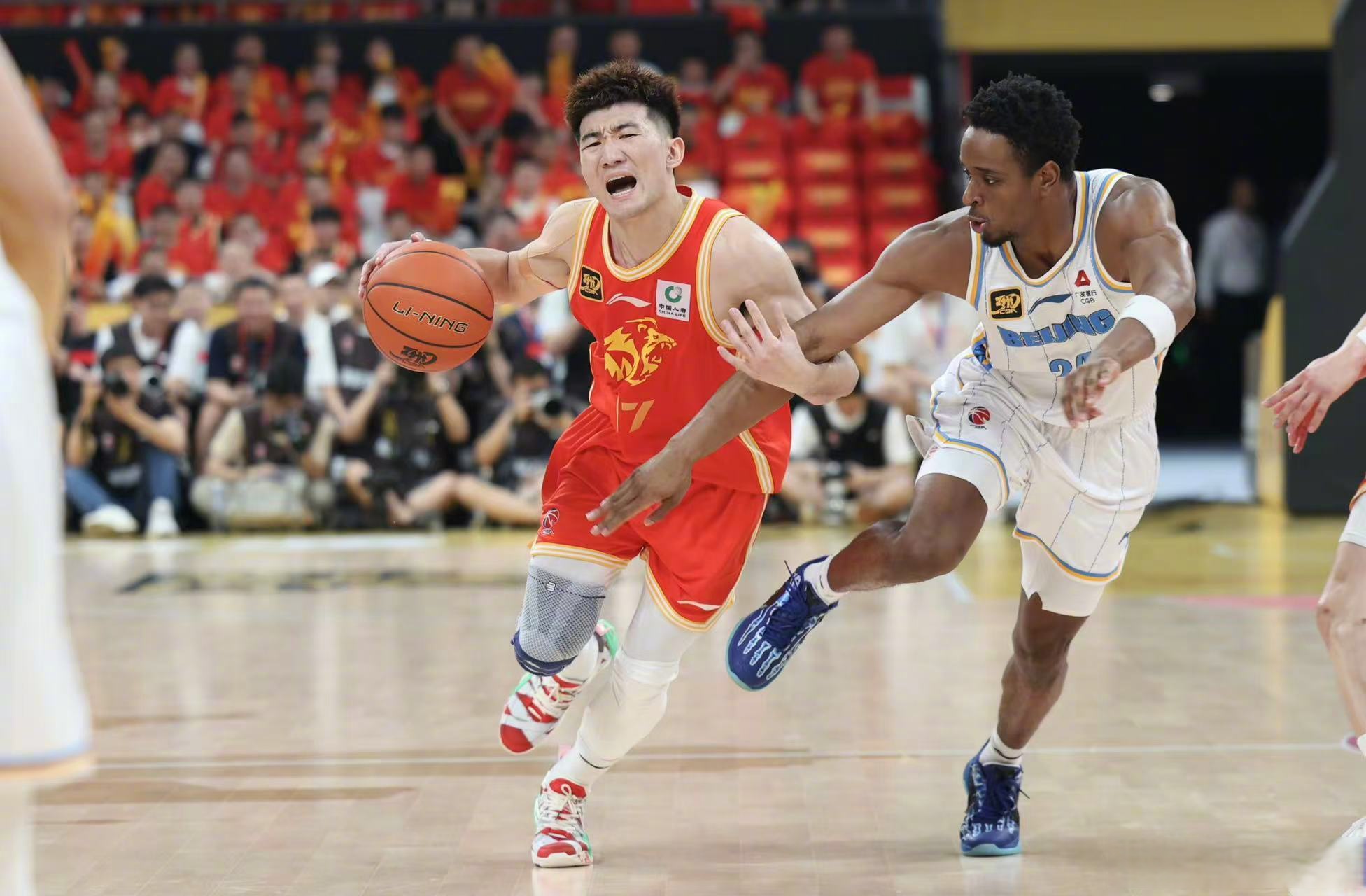 ayx-CBA季后赛窗口期再迎强敌，罗马手感冰凉，主帅态度：震撼外界，控场能力受关注的简单介绍